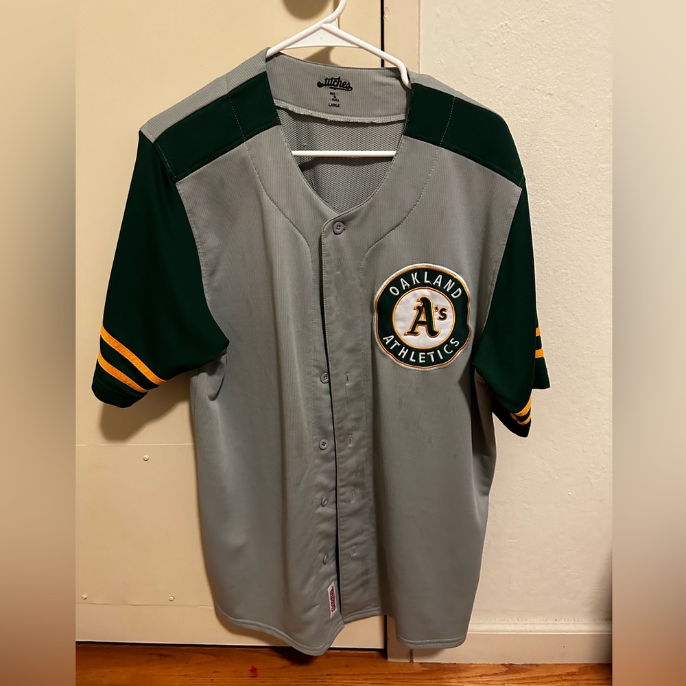 Oakland Athletics Men Jersey Large Short Sleeve